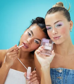 Revolution - *Y2K Baby* - Brillo de labios Sweet Bomb - Candyfloss Pink Glitter><noscript><img width=