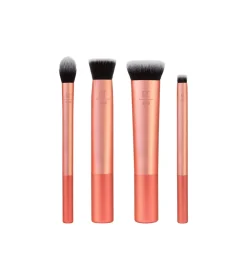 Set 4 brochas para rostro>Real Techniques Clearance