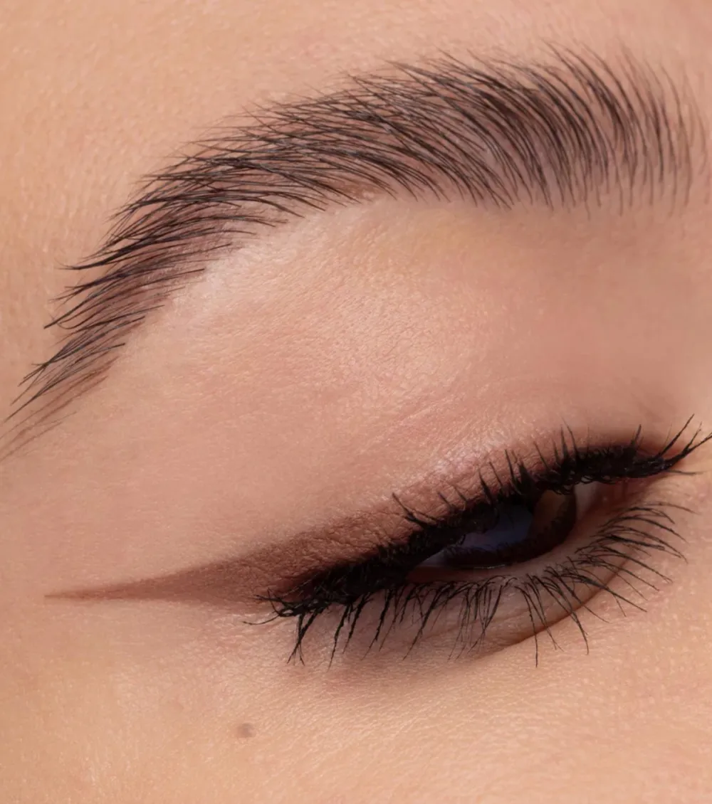 Sombra en stick multifunción Cupid’S Arrow Longwear Stylo - Arrow #14 Pecan>Nabla Online