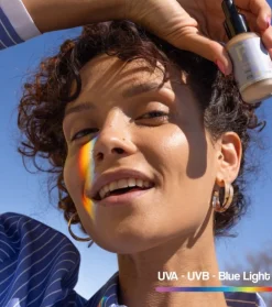Sérum con color Shield 360 Skin Tint SPF30 - Medio><noscript><img width=