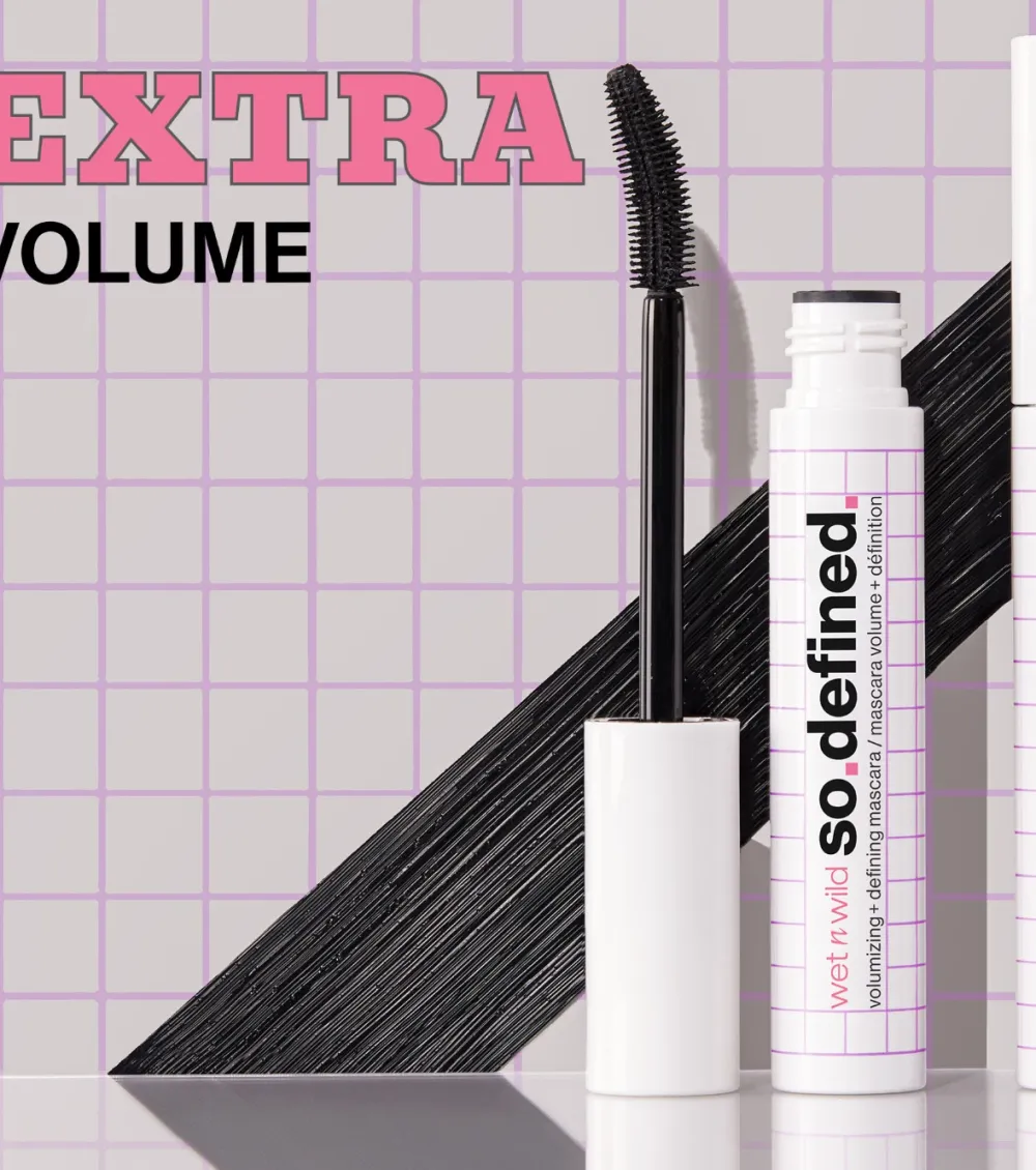 - Máscara de pestañas So Defined>Wet n Wild Discount